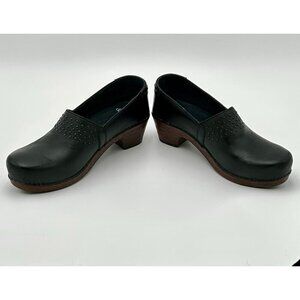Dansko Womens Black Leather Clogs With Stud Detail & Wood Heel Size 11.5